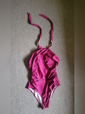 NWT Cupshe Size M Burgundy/Magenta Tummy Contouring Bathing/Swim Suit